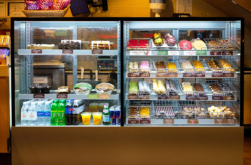 Grab-and-go display cabinet