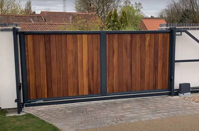 Sliding Gate